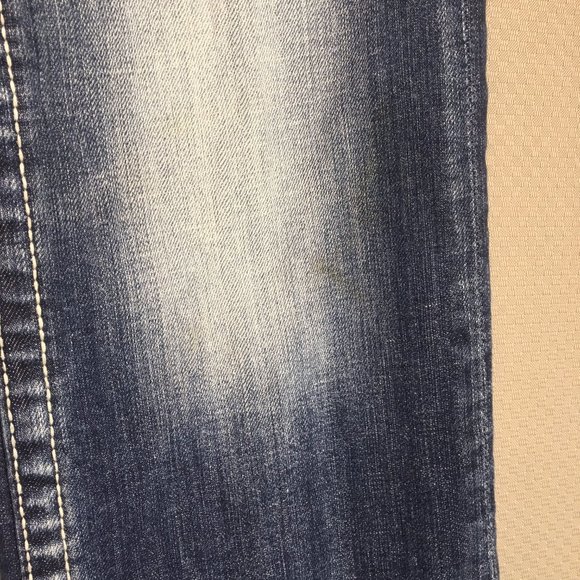 Vigoss The Chelsea Jeans Size 30x33 Boot Cut Embellished Denim Low Rise - Picture 10 of 12